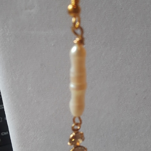 NWT *SALE*freshwater pearl and rhinestone danglys - Picture 3 of 3